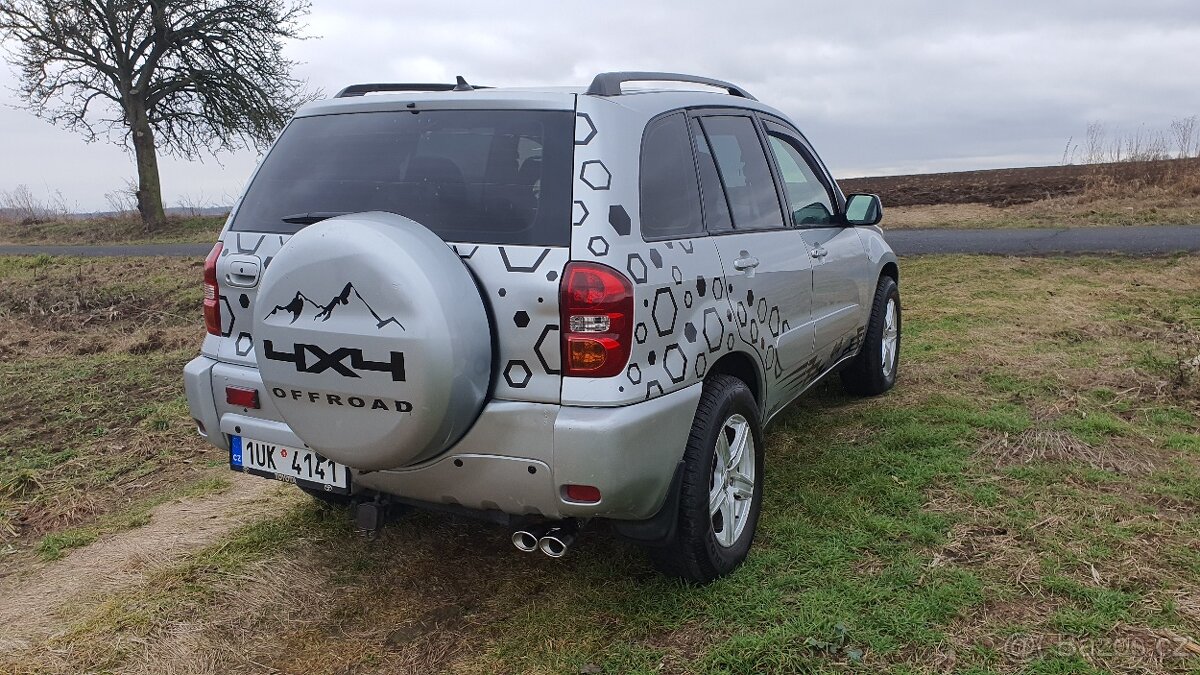 Toyota RAV4 2.0 85kW, 4x4 , r.v.2004 - 8