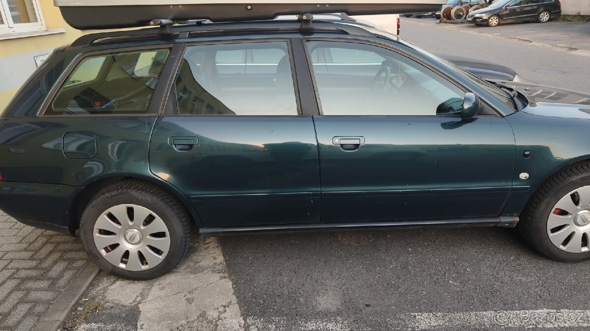 Audi A4 B5 2.6 ABC V6 Avant - 8