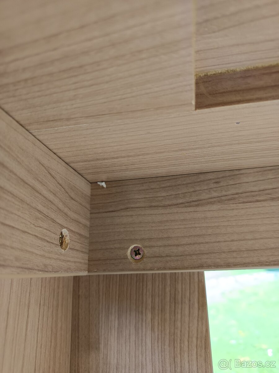 Kuchyňský stůl - 8