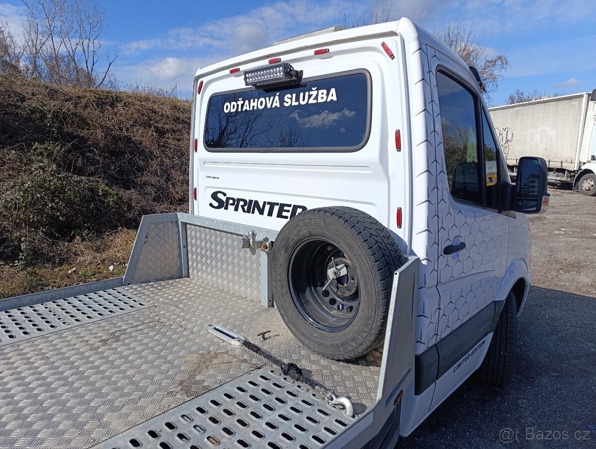 Mercedes Sprinter 315 CDI odťahový špeciál - 8