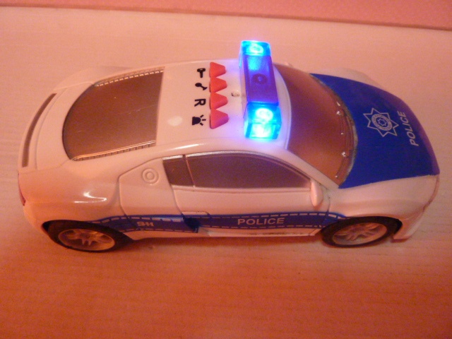 HRAČKY-TRAKTOR A ZEMĚDĚL.STROJE,JEŘÁB,POLICEJ.AUTO,KAMIONY A - 8