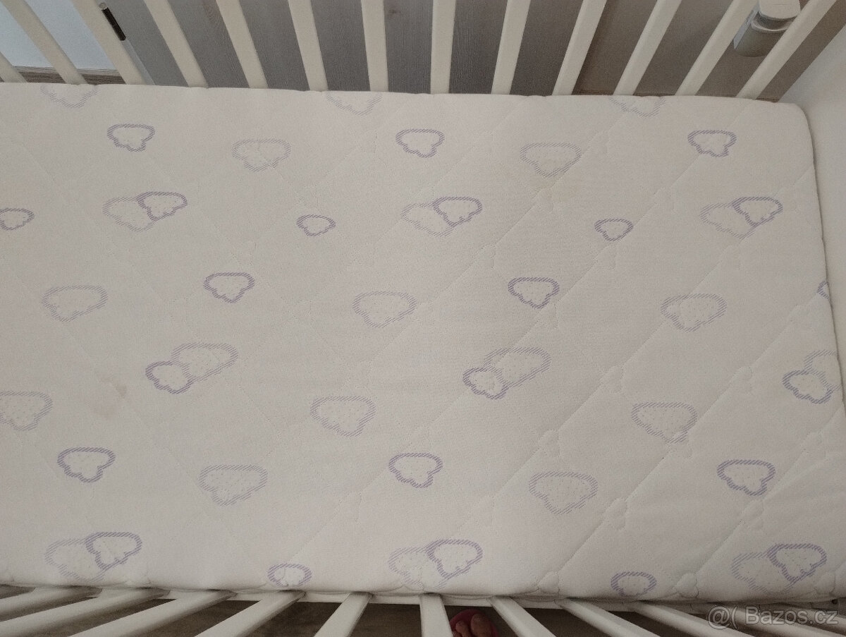 Kvalitní dětská postýlka Trama s matrací - 8