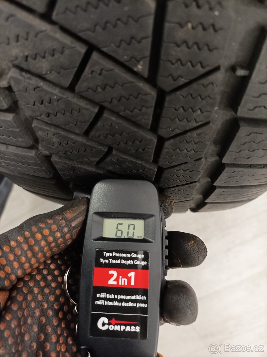 Zimní pneu ContiWinter Contact 205/60/16 - 8