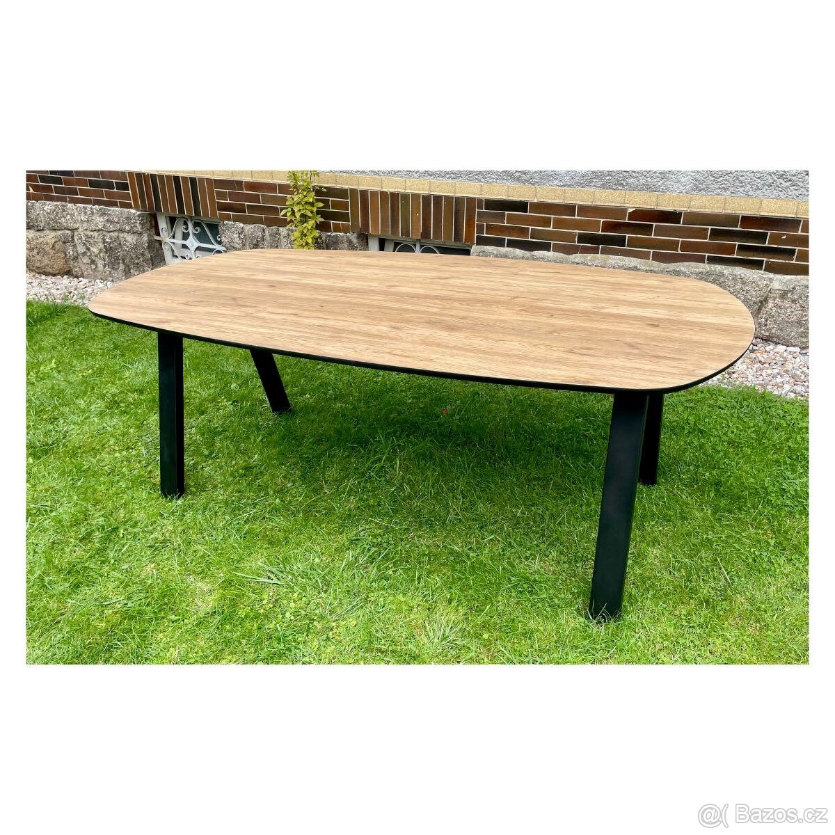 Nerozkládací jídelní stůl - Kenia 210 cm - 8