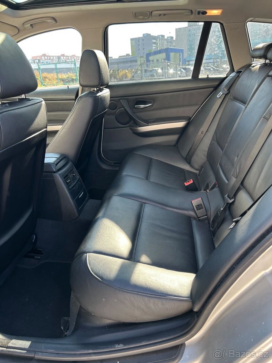 BMW 3 Series E91 – 2.0 benzín, automat - 8