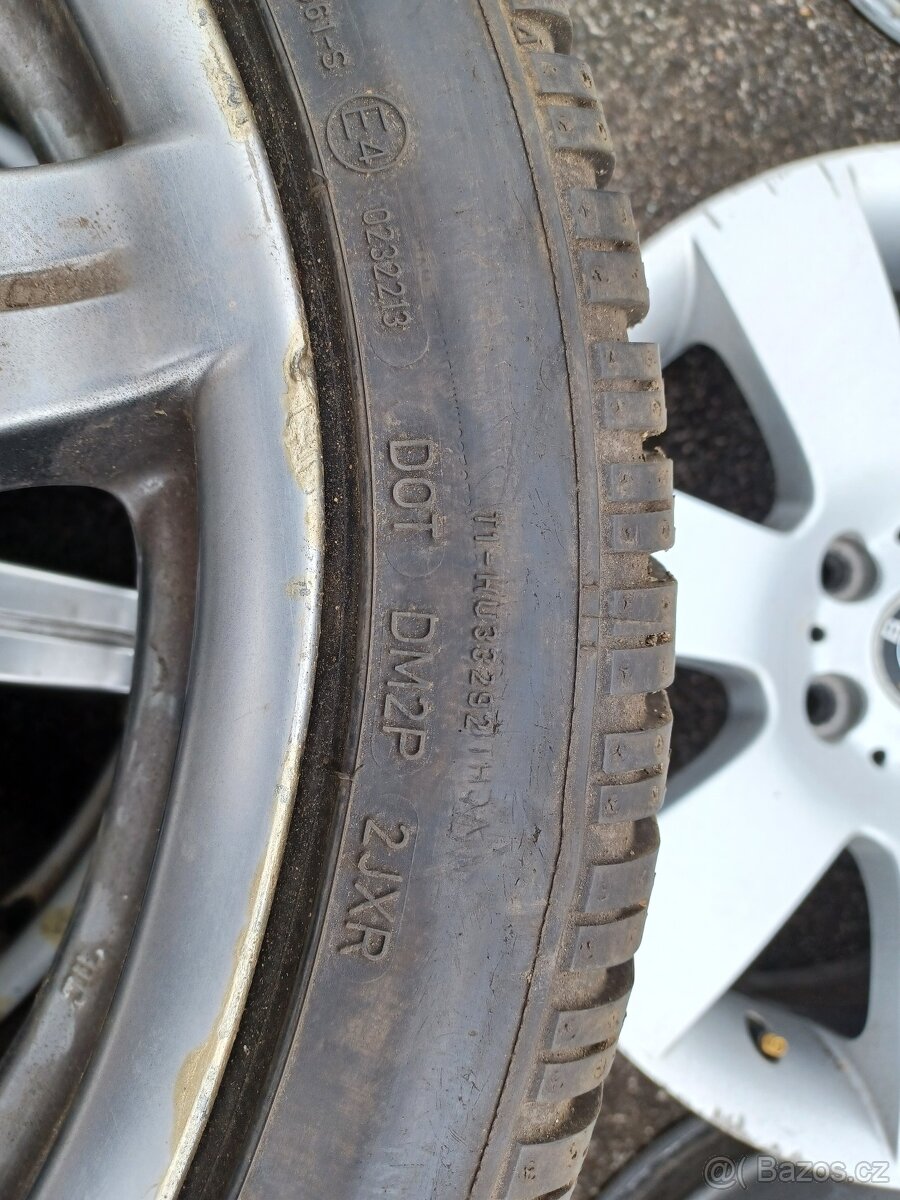 245/40 R18 - 8