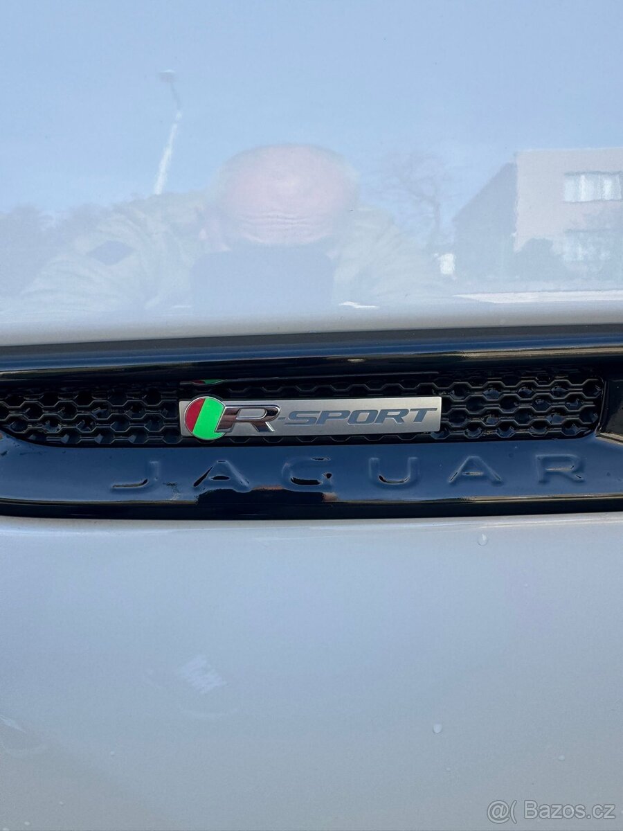 Na prodej Jaguar F-PACE 2.0D , 2019 konec roku - 8