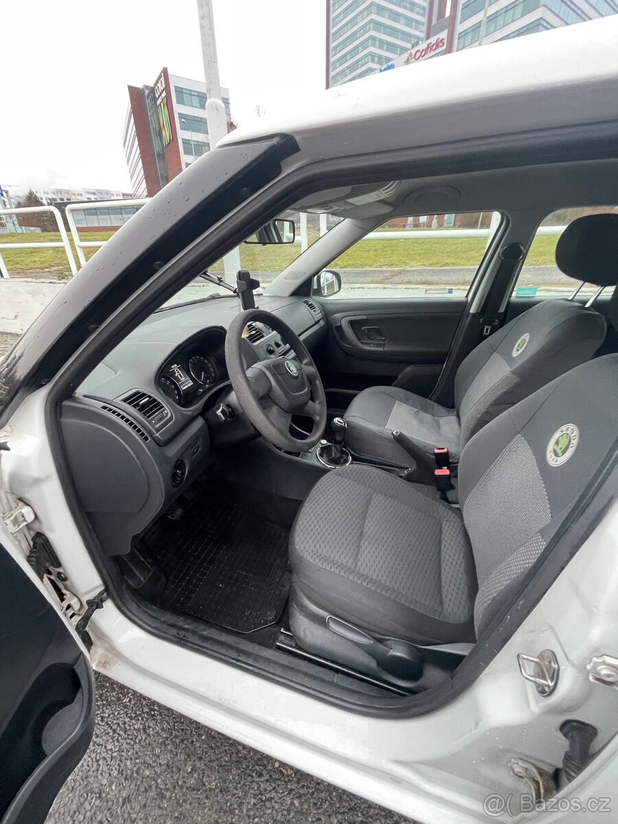 Škoda fabie 2 1.6 tdi diesel - 8