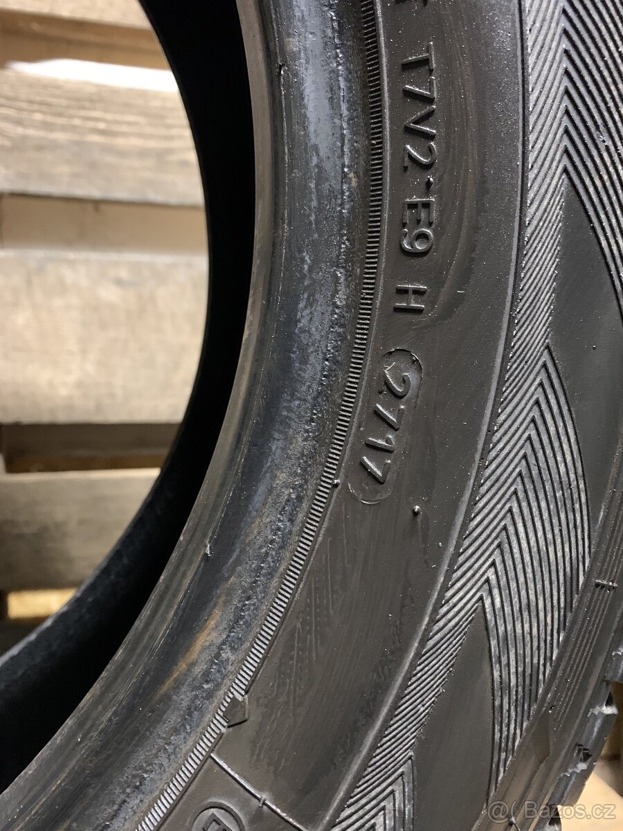 2ks 205/65/16C Hankook/2017/107-105T/zimní - 8