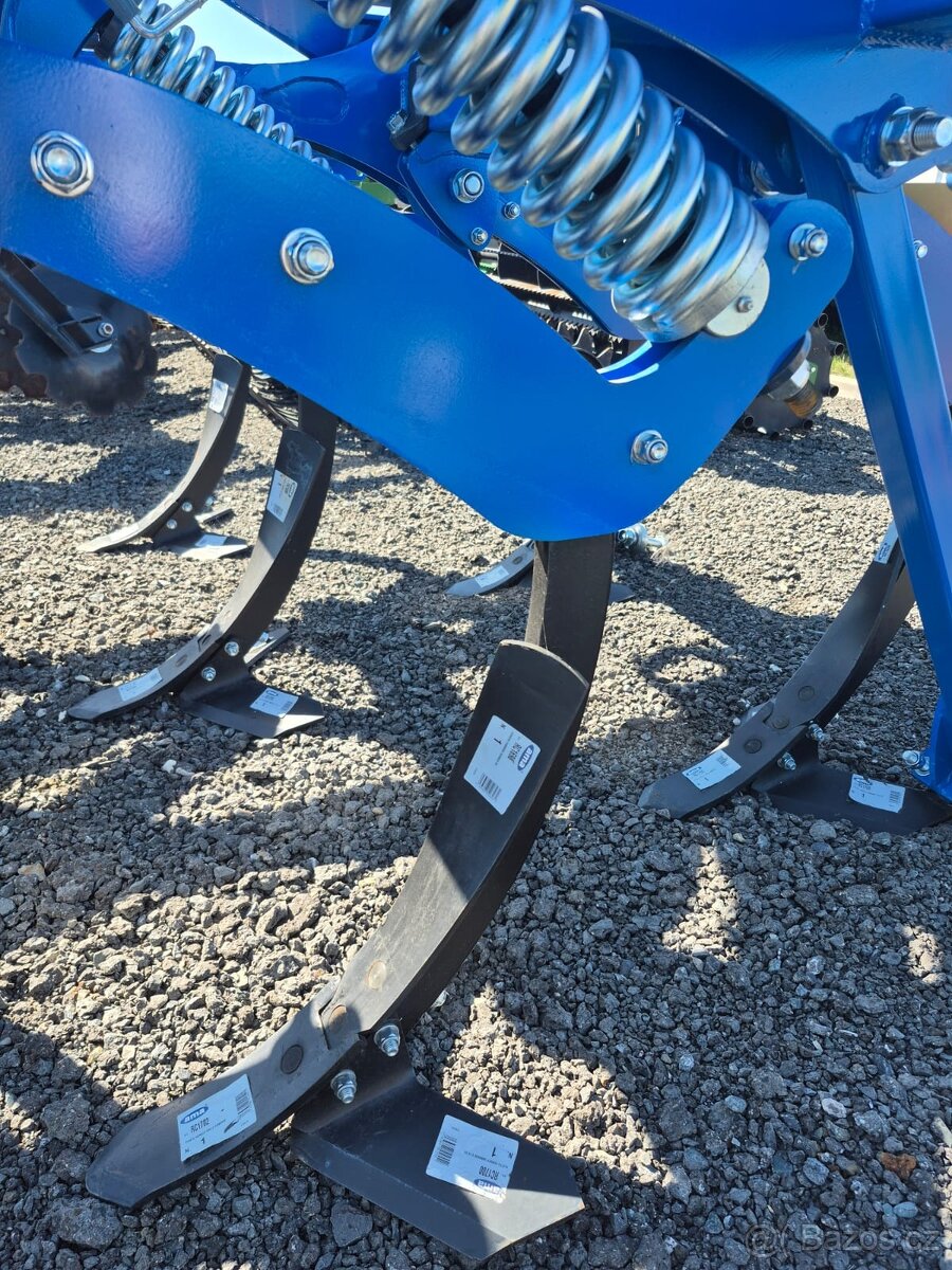 Radličkový kypřič CZAGRO Hestie 3m. - 8