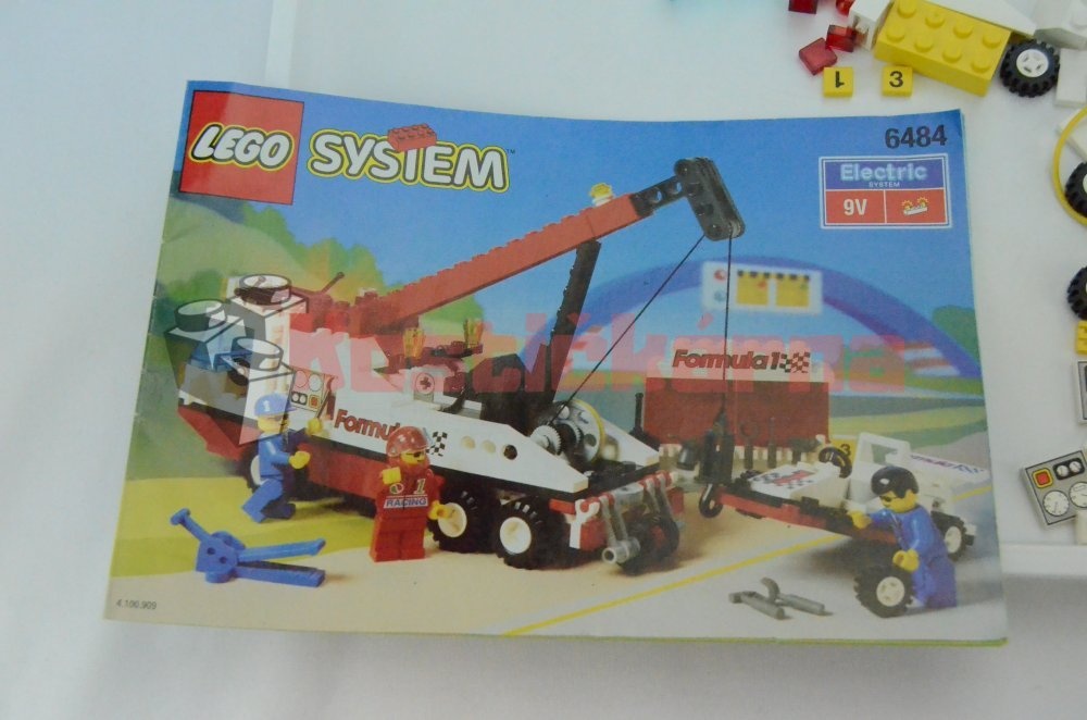 Lego Město / City / Town / Classic Town - 8