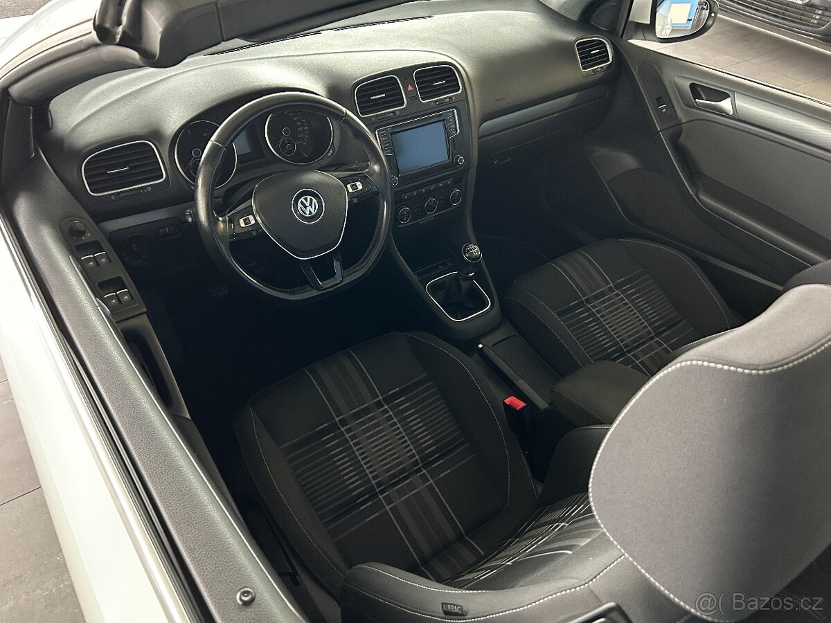 Volkswagen Golf 6 CABRIO 2.0 TDI,LOUNGE,2.MAJITEL - 8