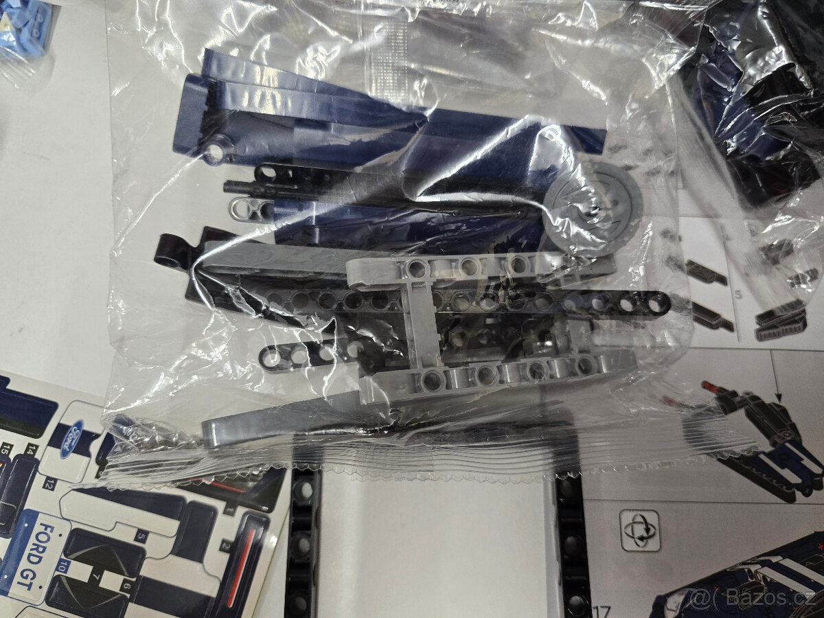 Stavebnice Technic 42154 2022 Ford GT (náhrada) - 8