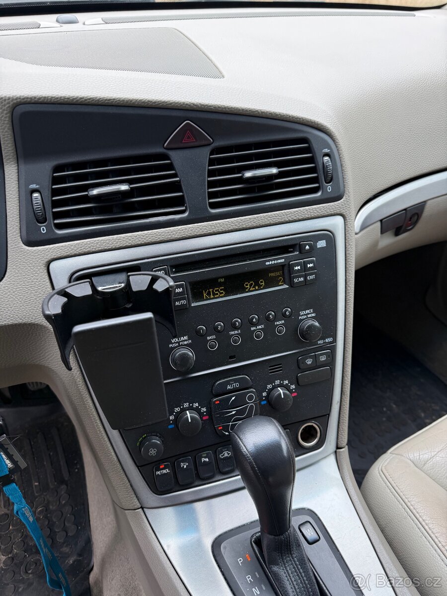 Volvo V70 2.4 103kw - 8