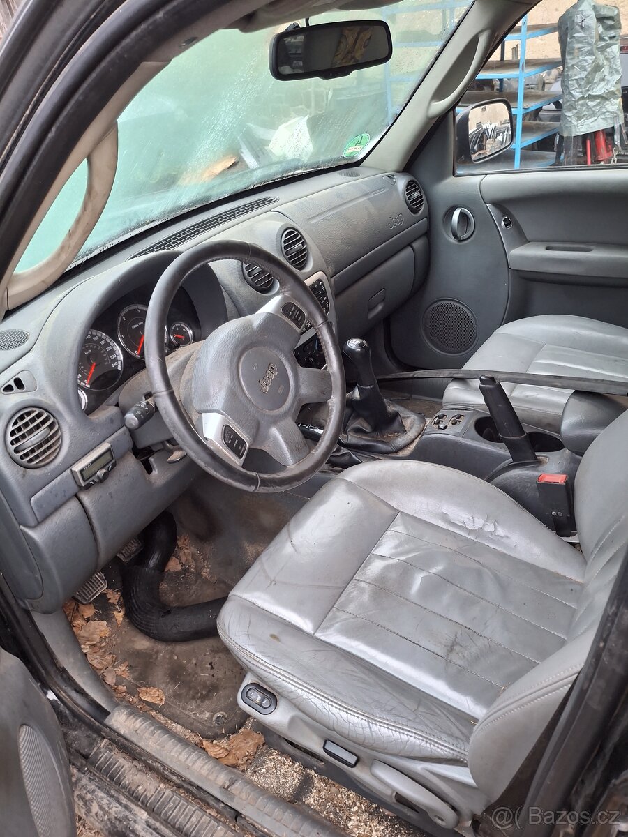 Jeep cherokee kj na ND - 8