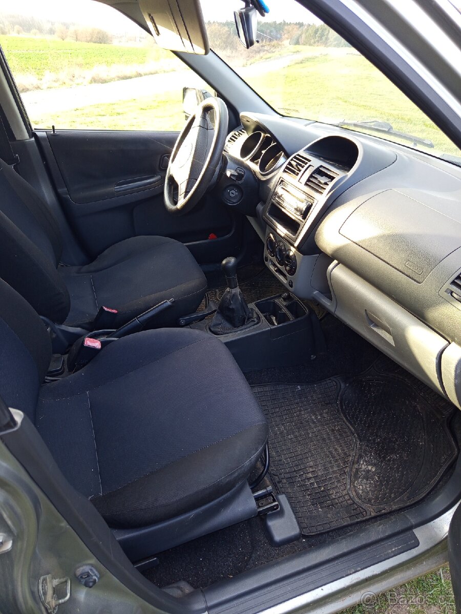 Suzuki Ignis - 8