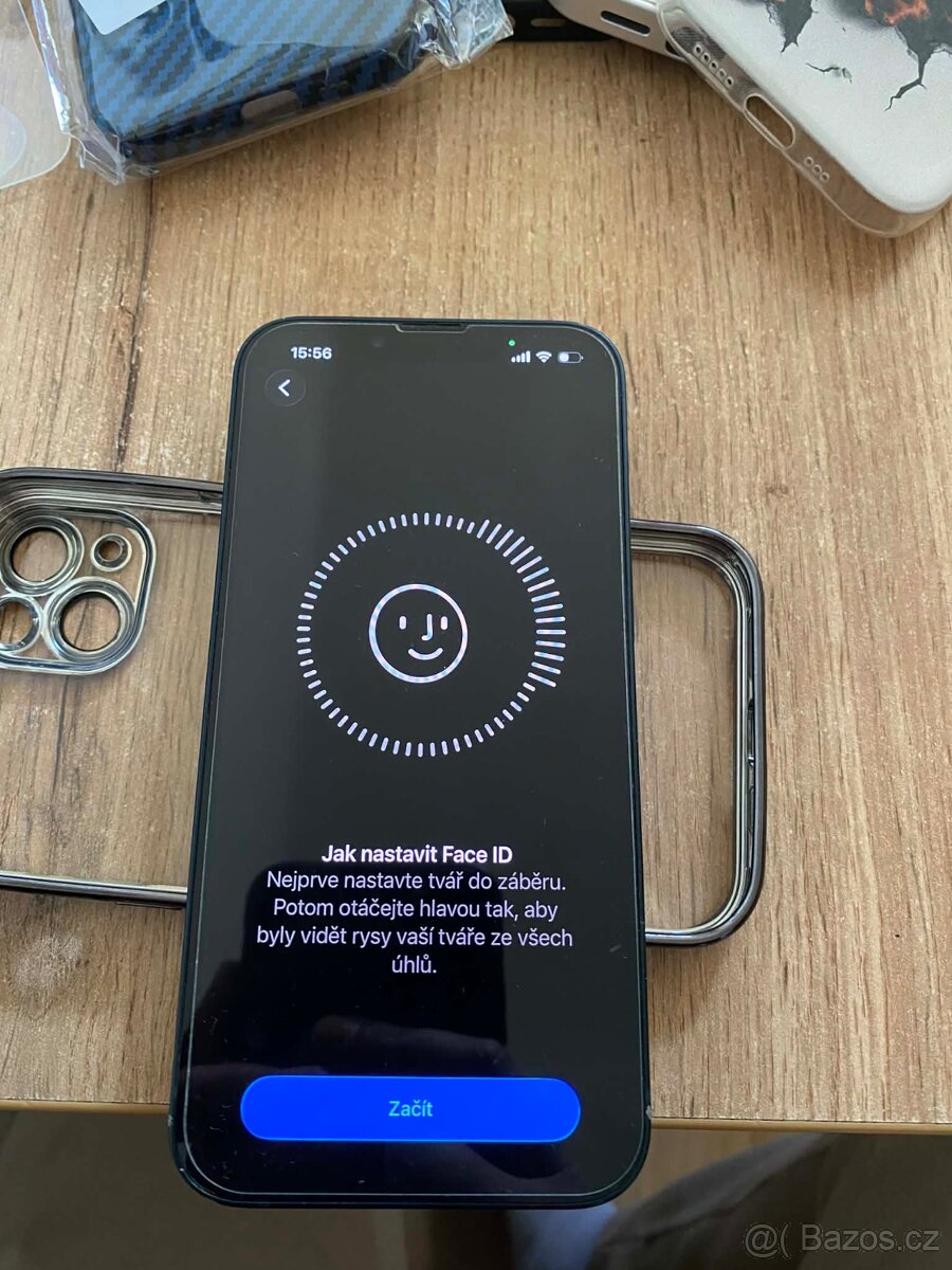 IPhone 13 128GB Černý - 8