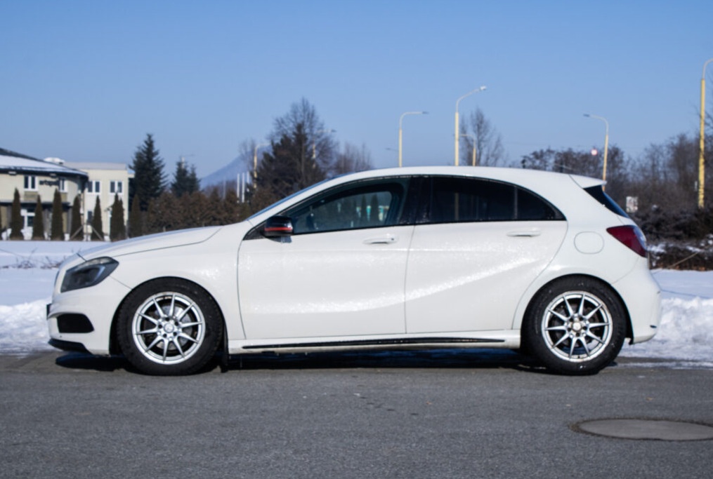 Mercedes-Benz A trieda 180 CDI BlueEFFICIENCY, 80kW (2012) - 8