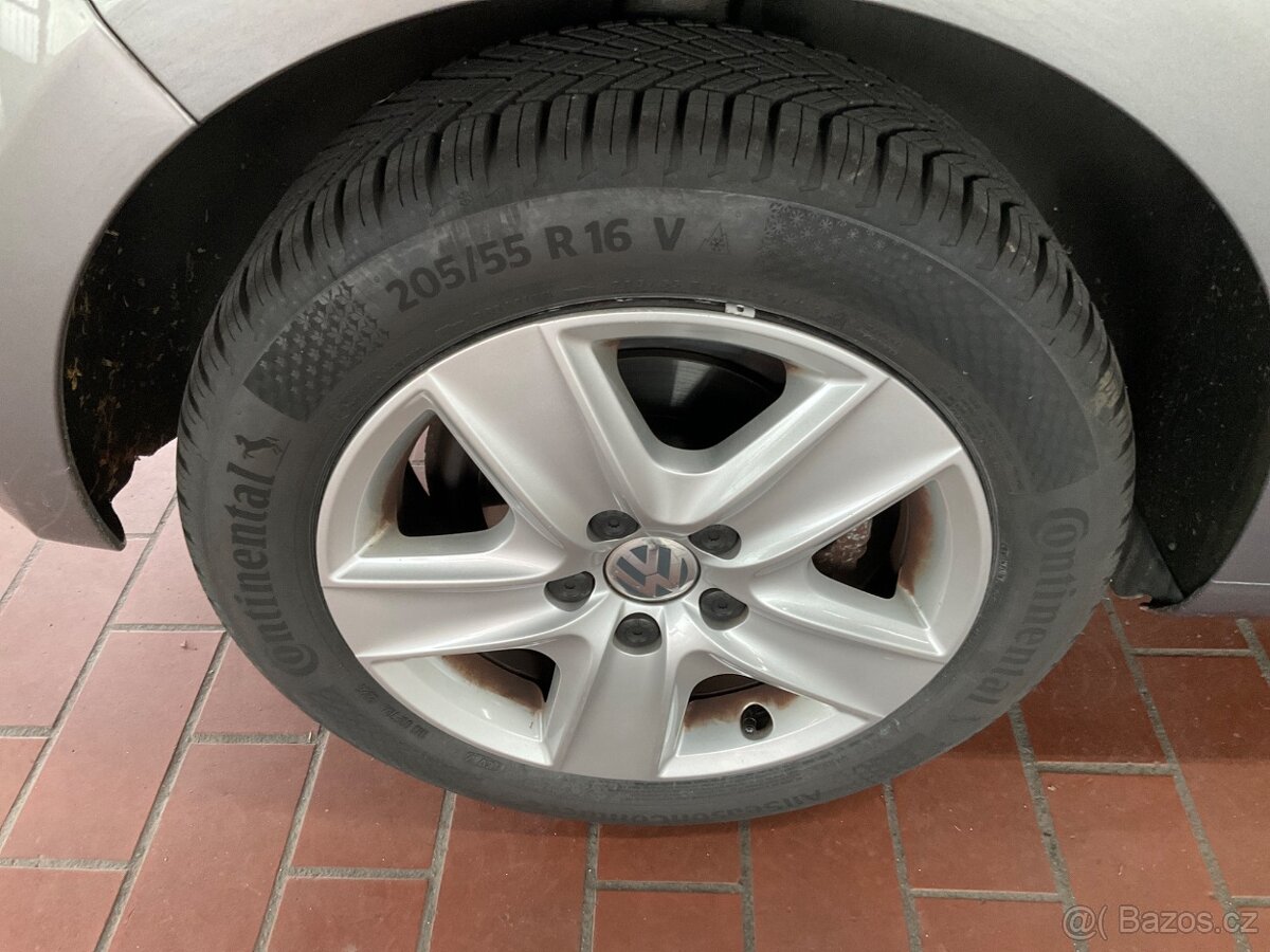 Volkswagen GOLF 6 1.4 Mpi 59 KW COMFORTLINE 156tkm 2/2010 - 8