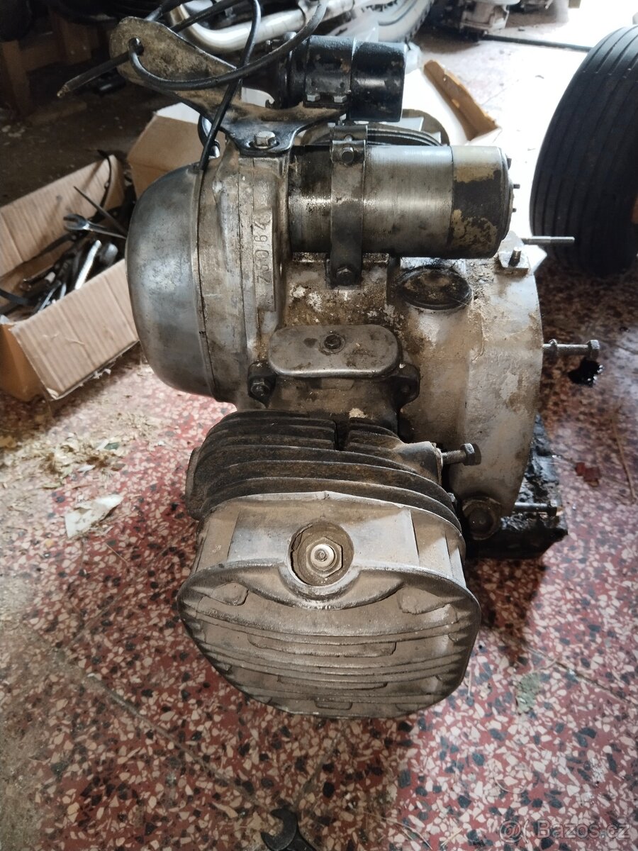 Motor Dněpr k750 - 8