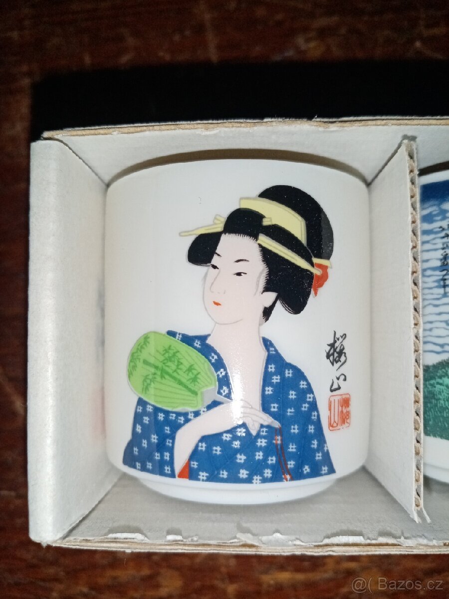 Porcelánové malé šálky s gejšou a japonskými motivy - 8