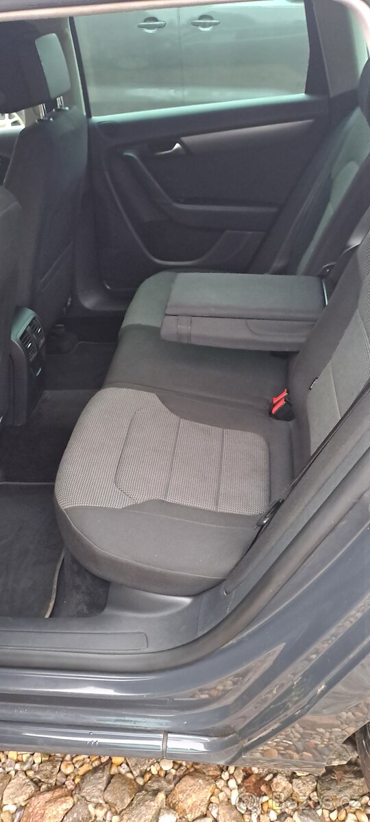 VW Passat combi 1.6 TDI 77kW Nová STK - 8