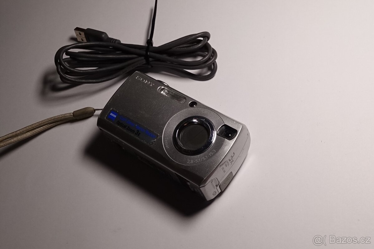 Sony DSC-S40 - 8