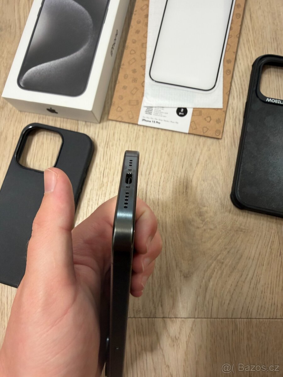 iPhone 15 Pro 128GB - 8