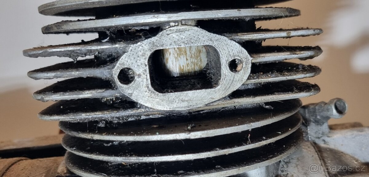 Manet S 100 - motor - 8