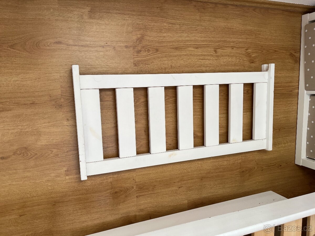 Postel s úložným prostorem - 8