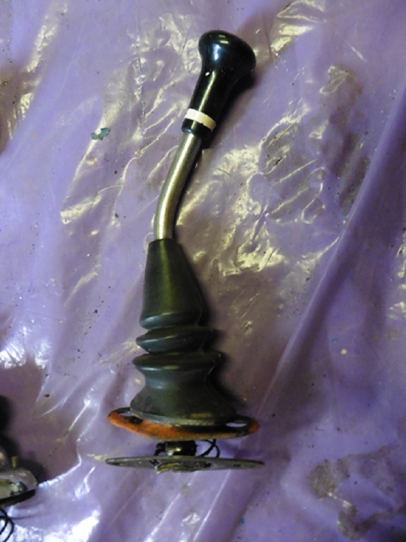 VW Brouk - uzamykatelná řadící páka - 8