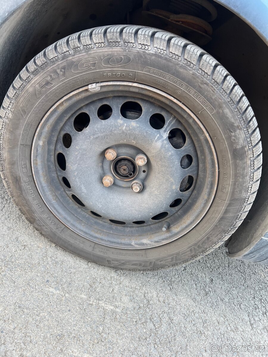 Citroen C4 2005 1.6i - 8