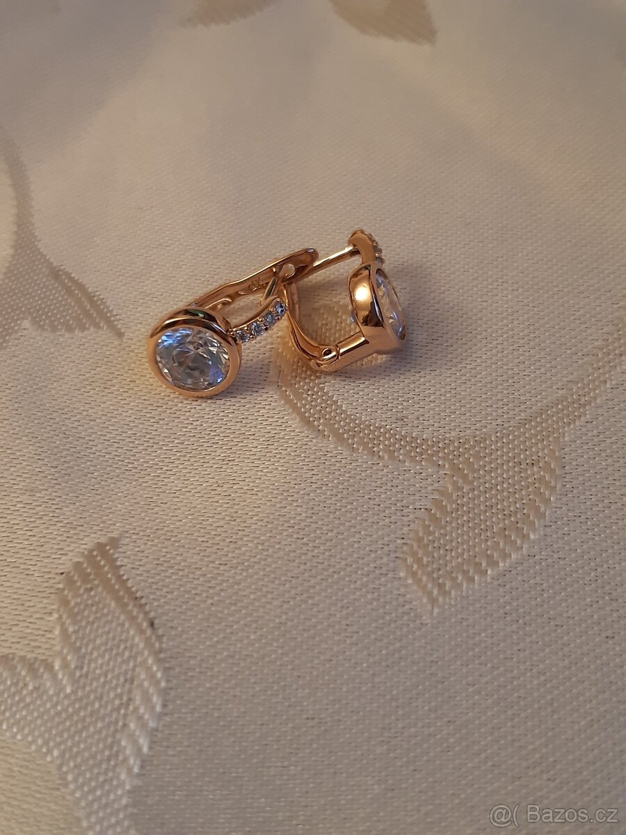 Luxusní pozlacené náušnice - 8