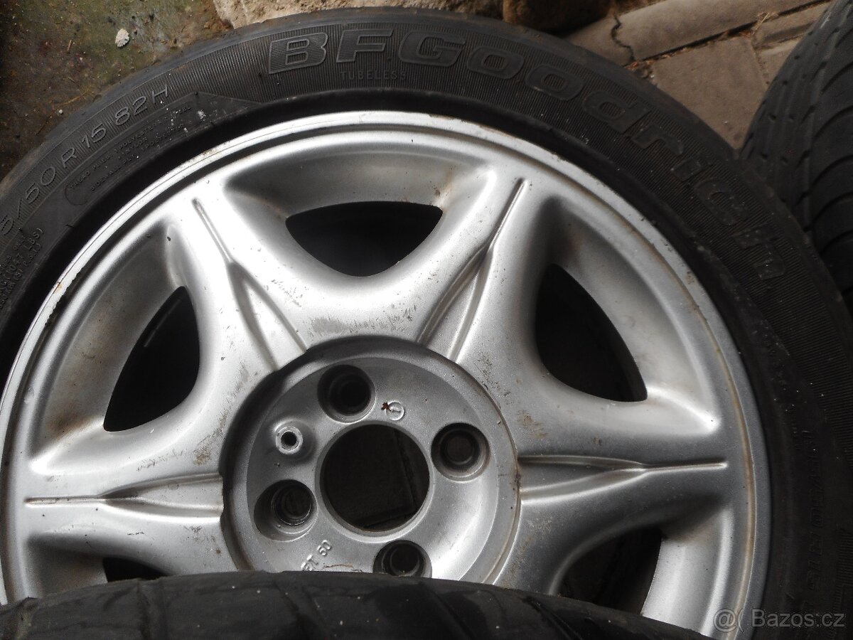 AL kola Chambord 15" s pneu - 8