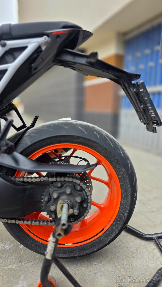 KTM 1290 SUPER DUKE R - 8