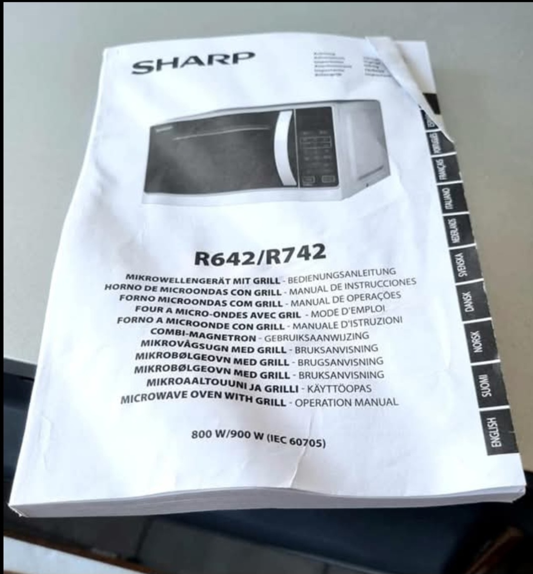 Mikrovlnná trouba Sharp R 742 - 8