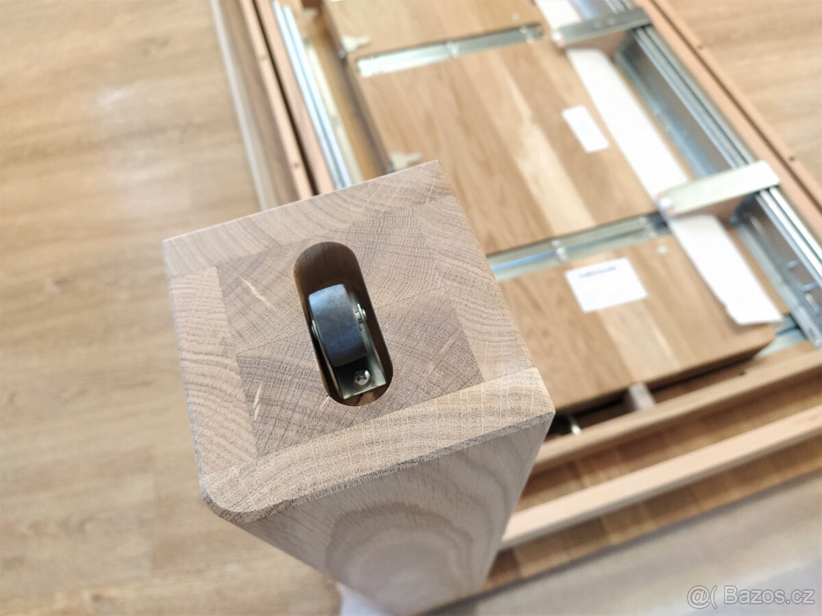 Nový jídelní stůl rozkládací celomasiv DUB 100x200 +100cm - 8