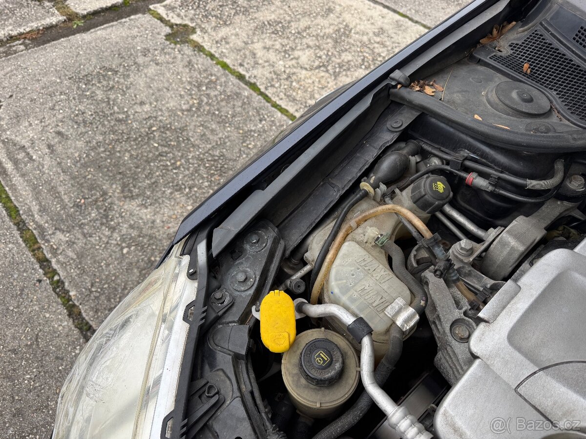 RENAULT LAGUNA 2,0 DCI,110 KW,ROK 2008,NAJ 180 TKM,DIGI KLIM - 8