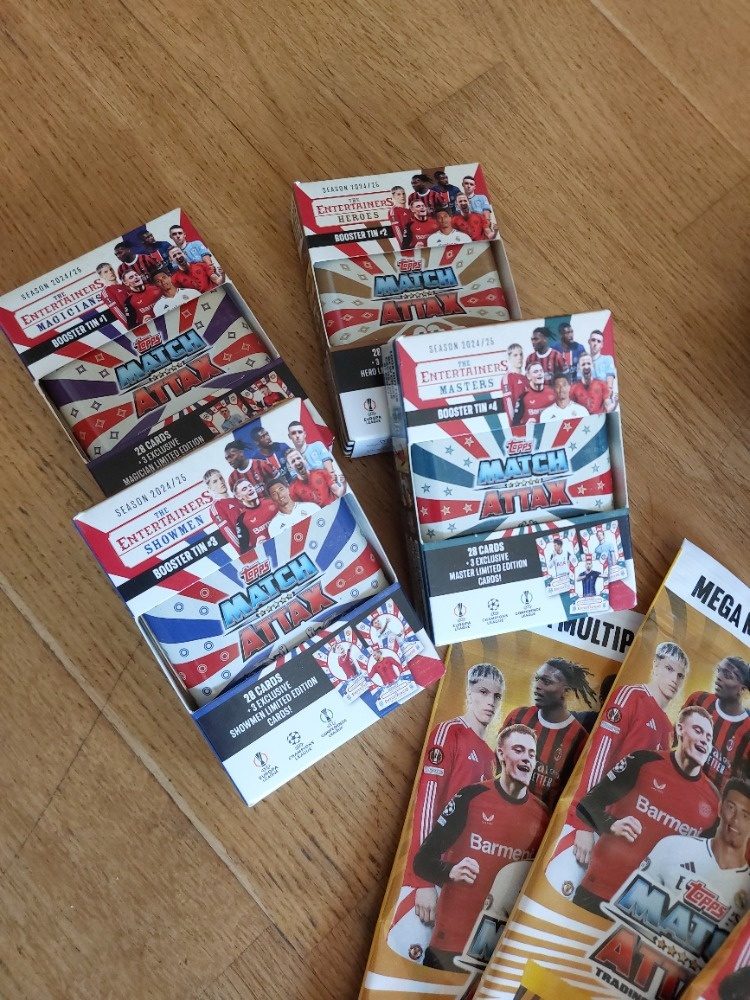 Fotbalové kartičky Match Attax 2024-25 Mega Bundle Set - 8