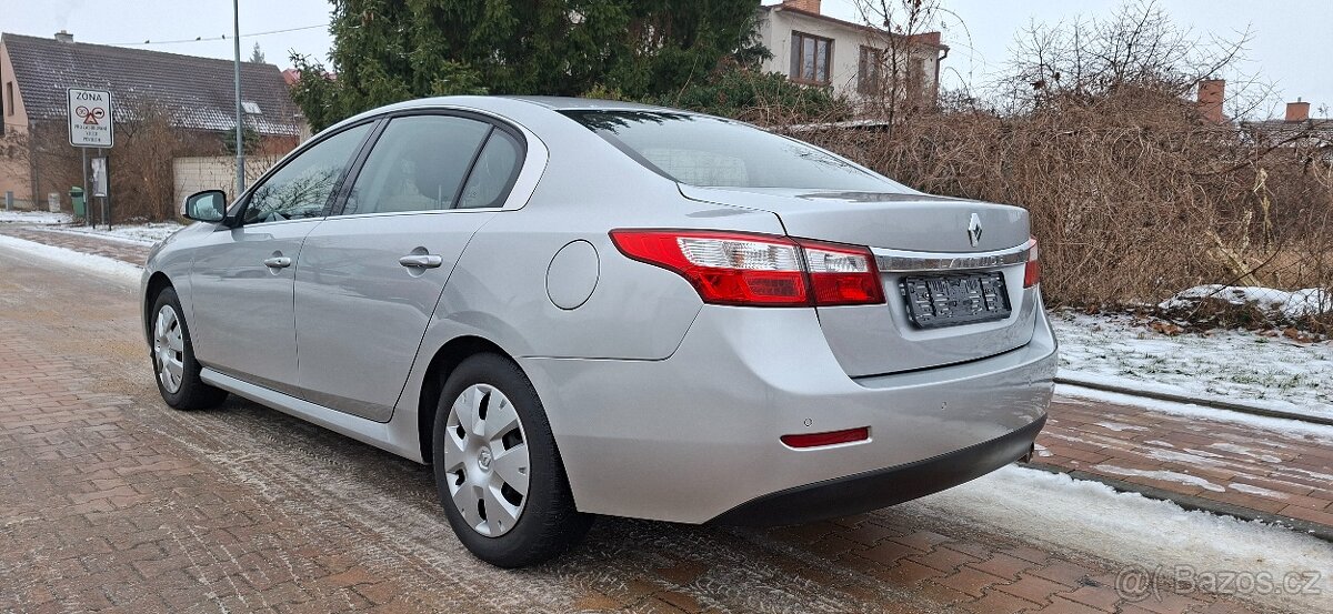 Renault Latitude - 8