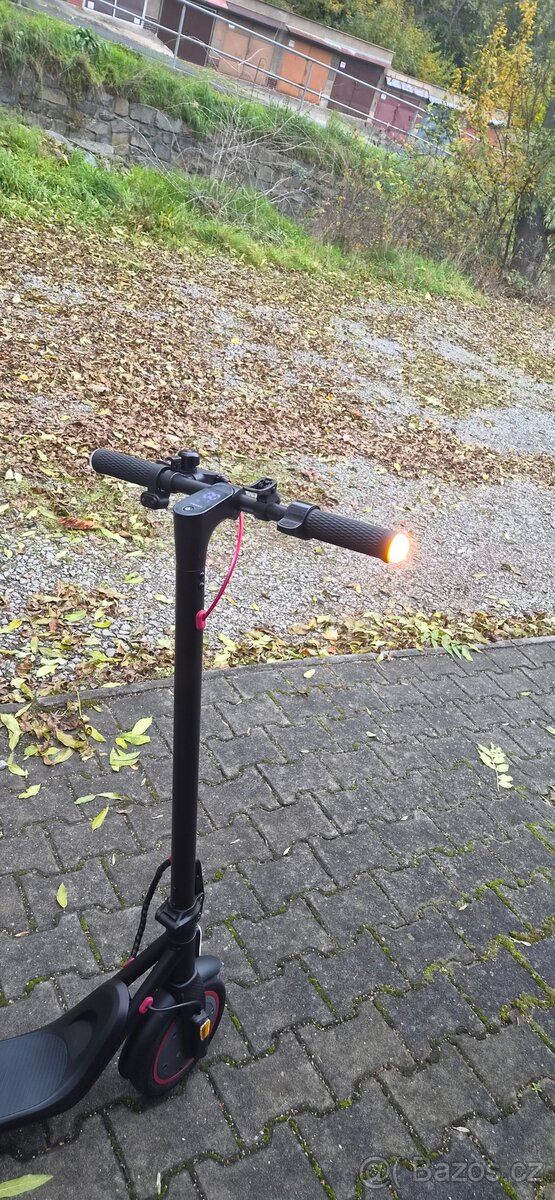 Elektrokoloběžka Sencor S21 - 8