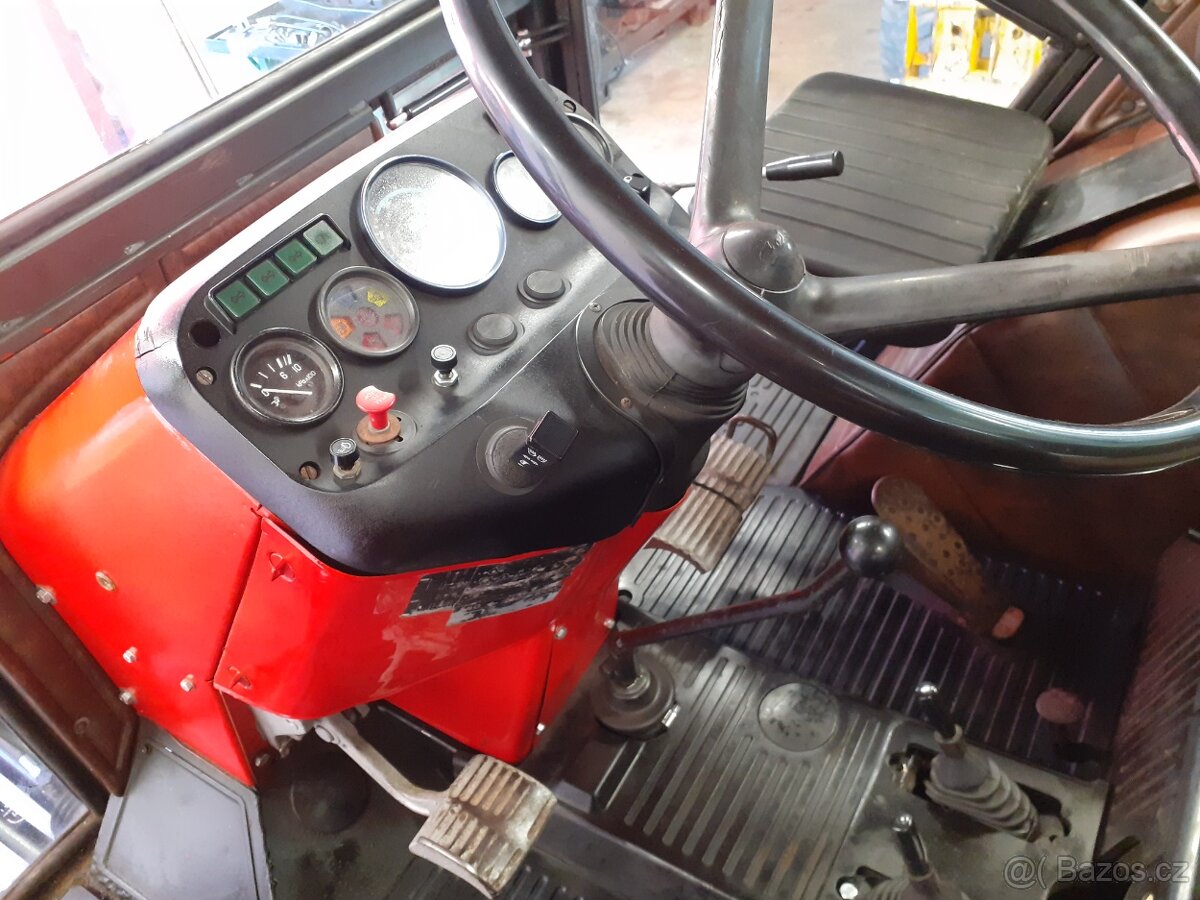 Prodám kolový traktor Zetor 7245 - 8