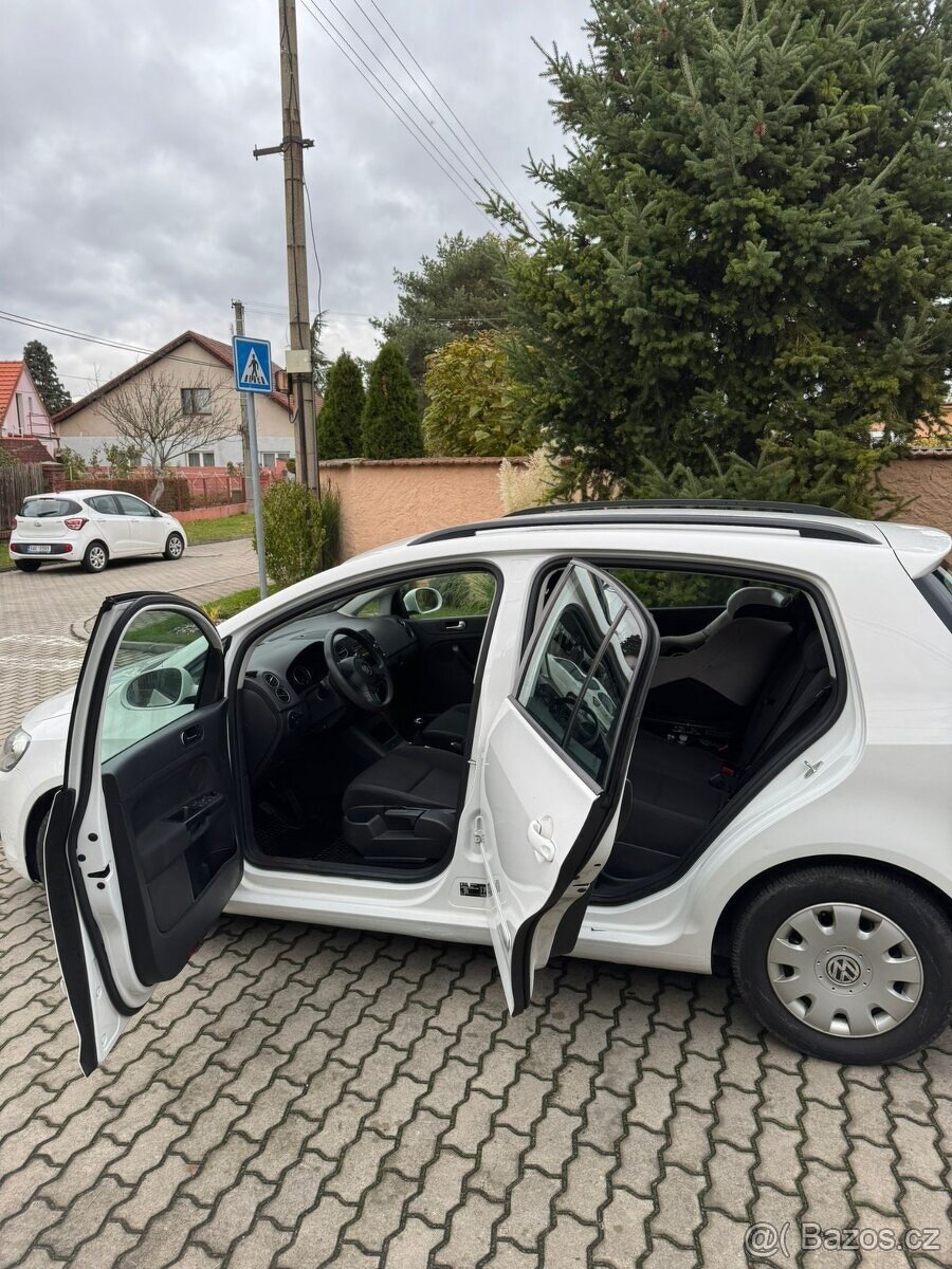 Volkswagen Golf Plus 2.0TDi 81kW 2010 - 8