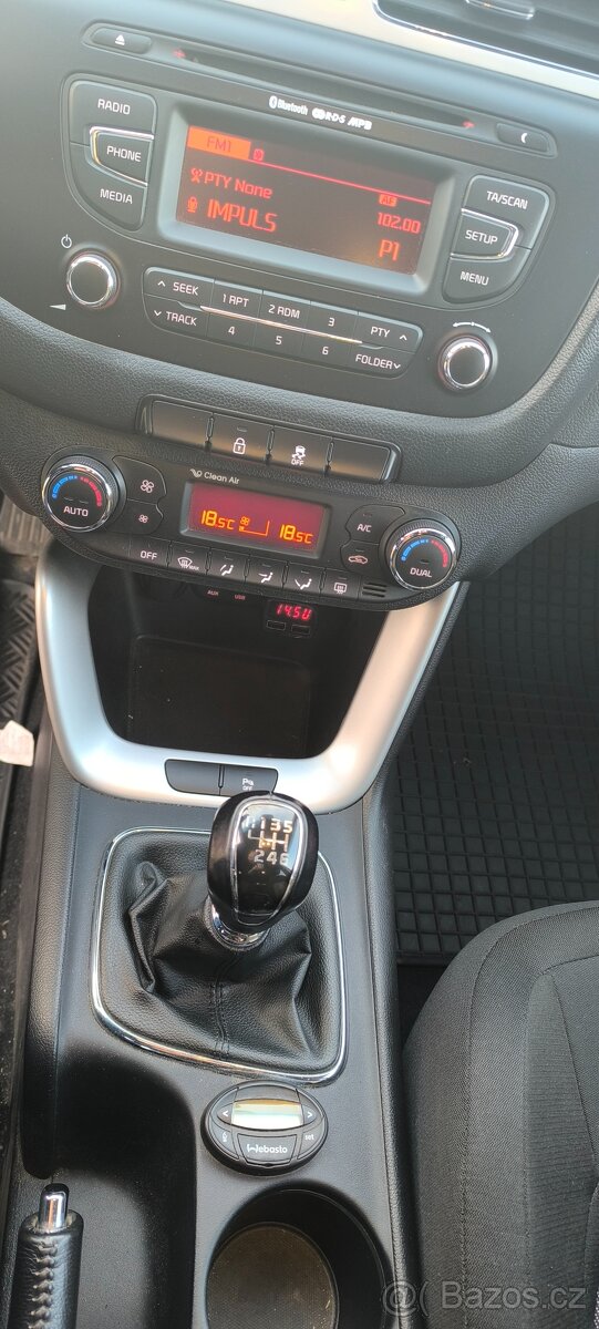 KIA Ceed SW 1.6 CRDi - 8