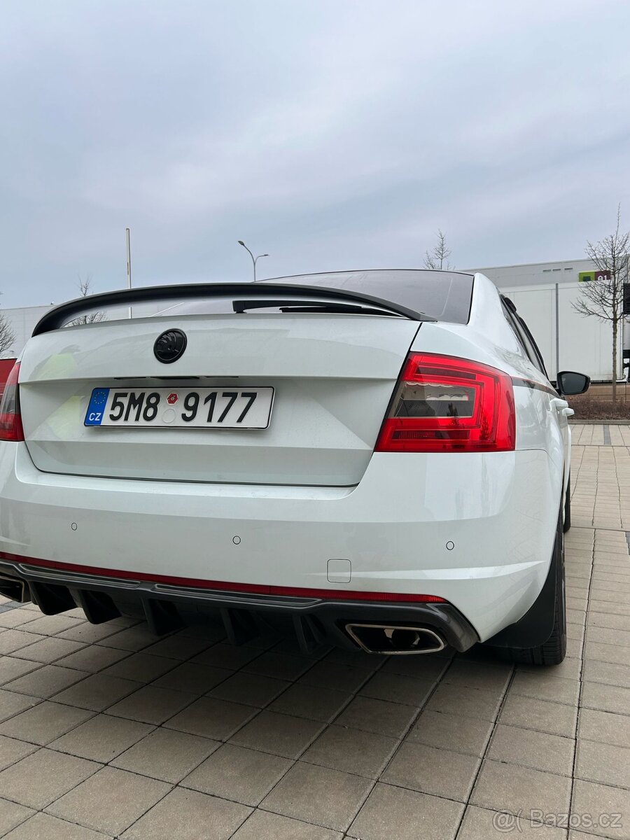 Octavia RS - 8
