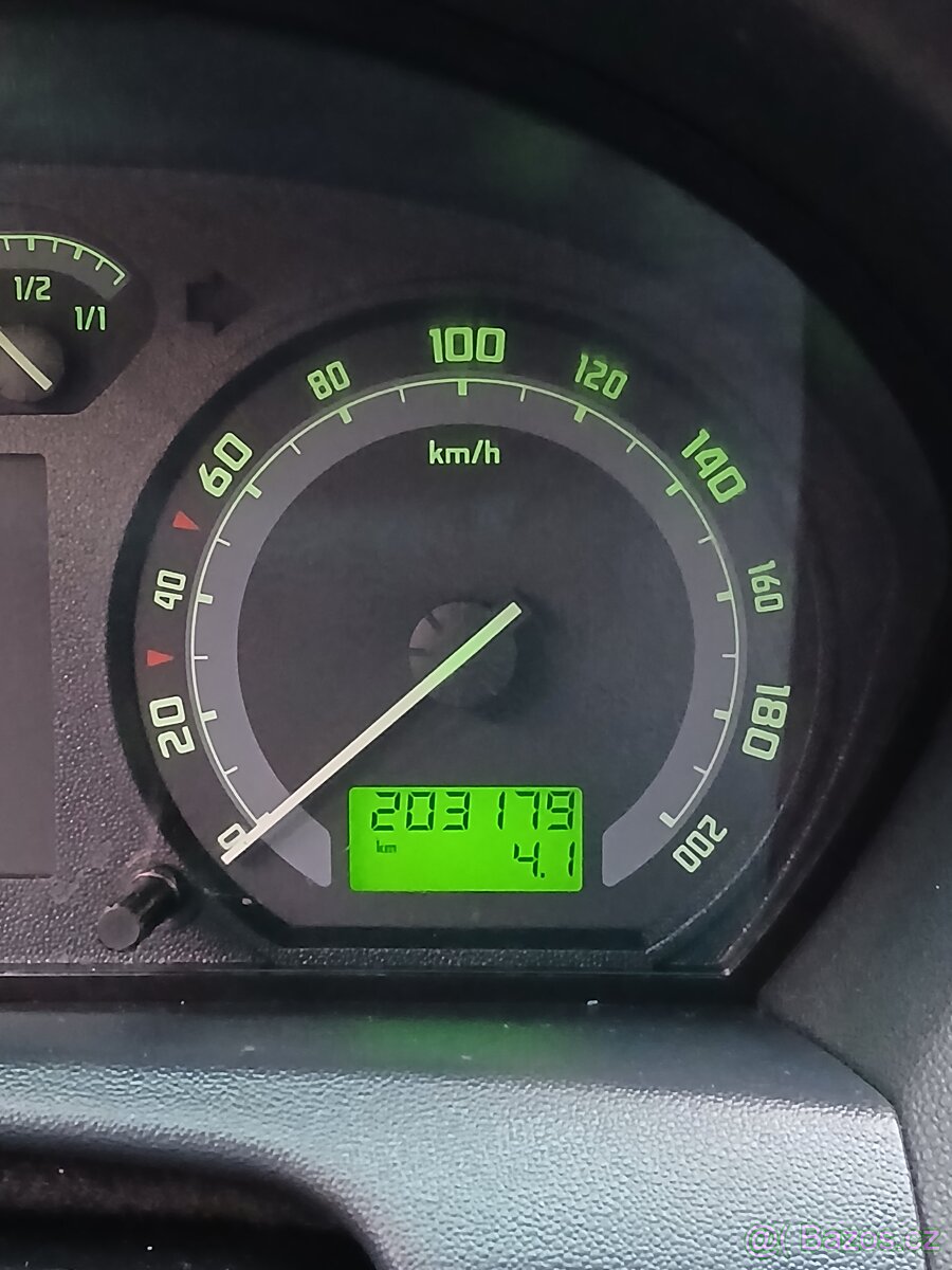 NOVÁ STK PĚKNÝ STAV - 8