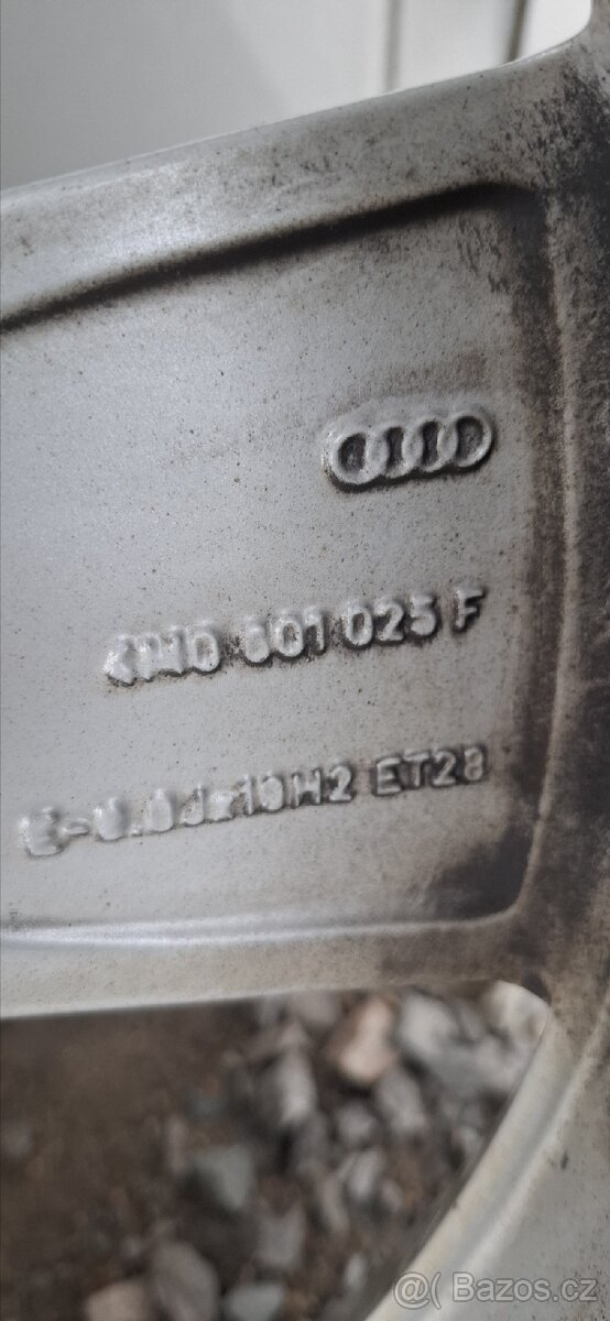 Originální zimní sada Audi Q7 8x19 ET28, 255/55 R19 - 8