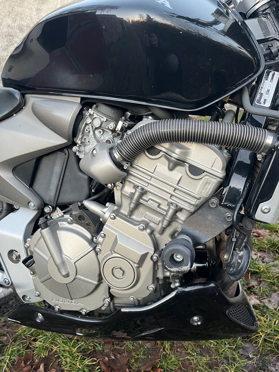 Honda hornet 600 2005 - 8