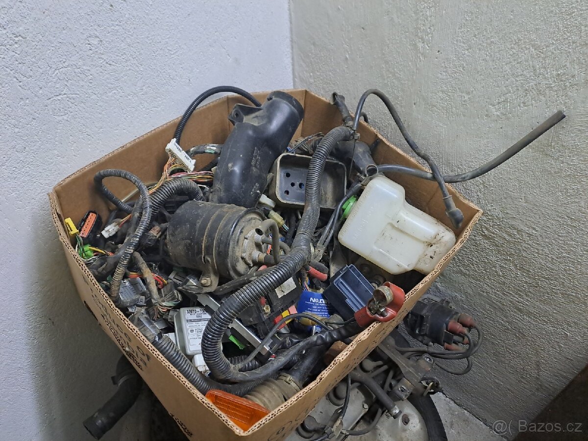 Motor Suzuki samurai 1.6 16v 70 kw - 8