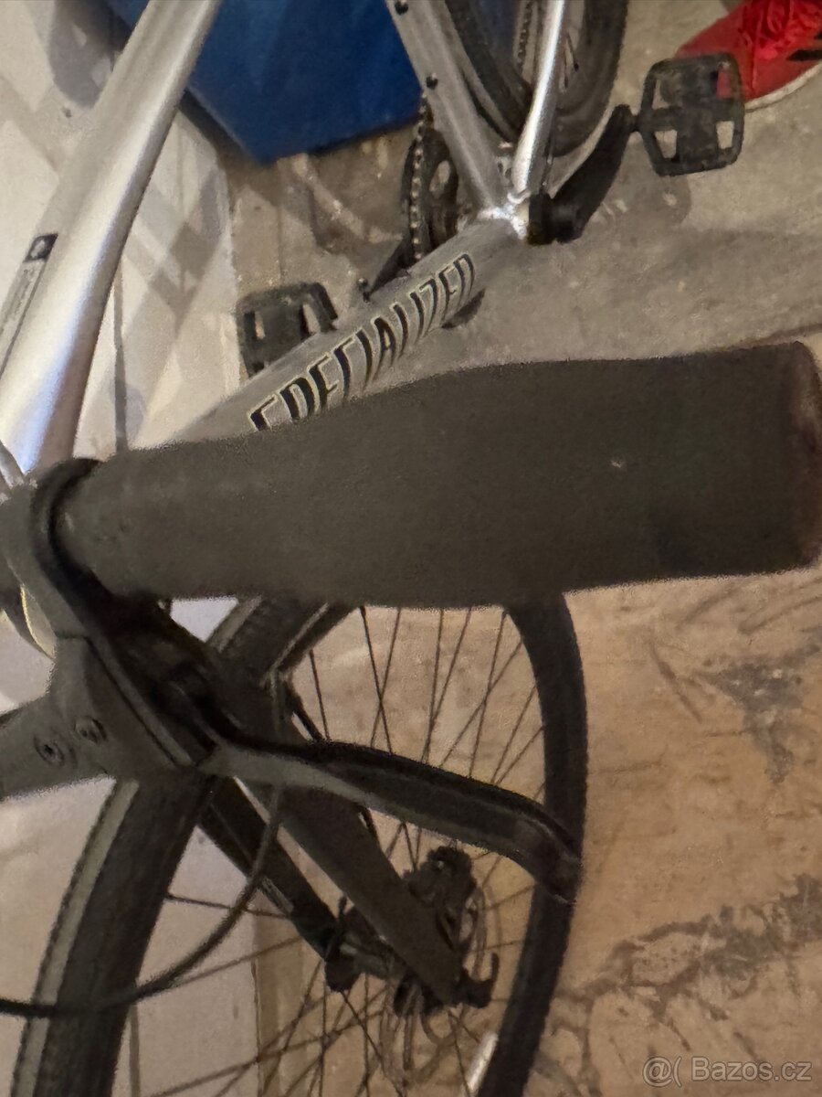 Dívčí kolo Specialized - 8